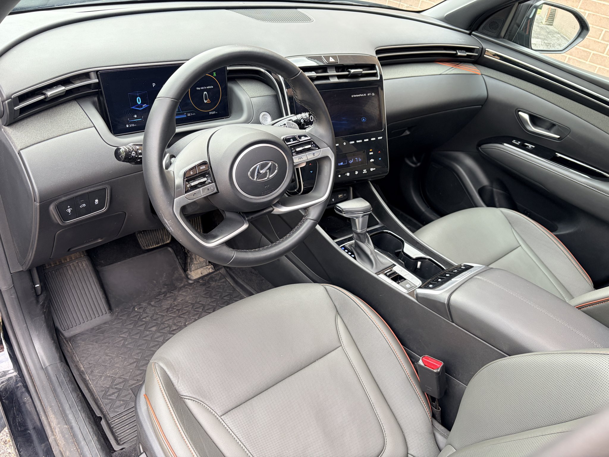 Certified Used 2024 Phantom Black Hyundai Limited image 13
