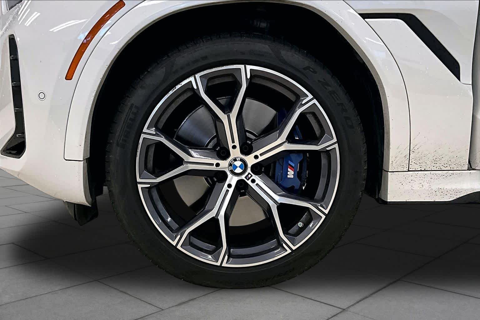 Used 2024 Mineral White Metallic BMW M60i image 10