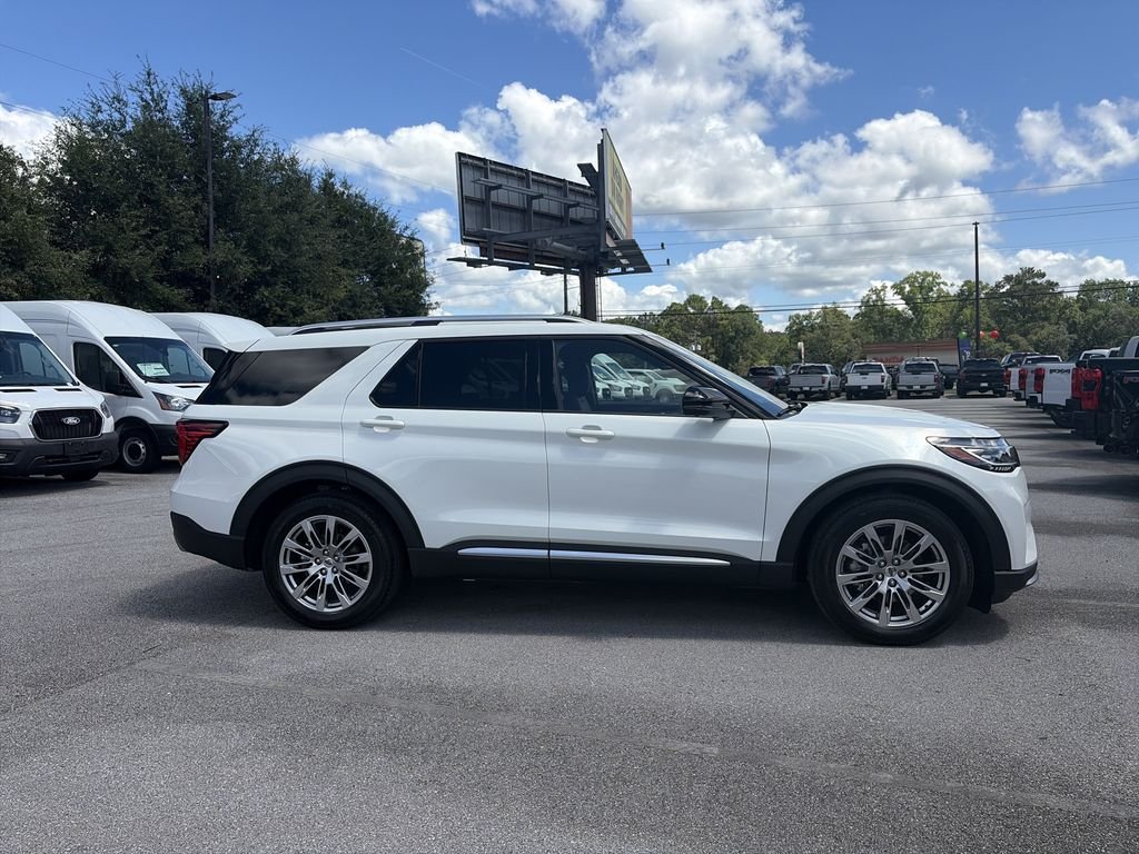 New 2026 White Ford Platinum image 8