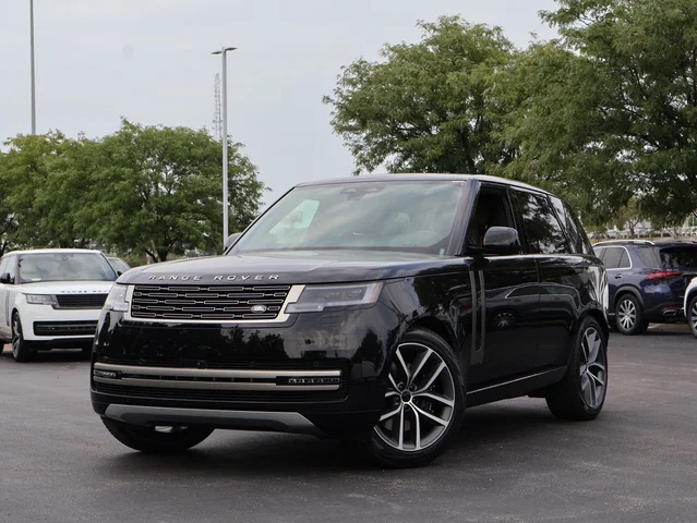 2026 Land Rover Range Rover SE