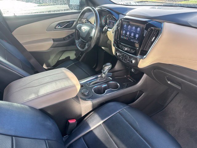 Used 2022 Gray Chevrolet LT image 26
