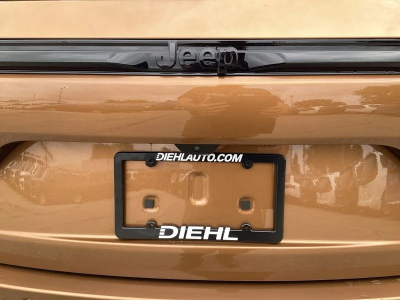 New 2026 Copper Shino Metallic Clear-Coat Exterior Paint Jeep Limited image 11