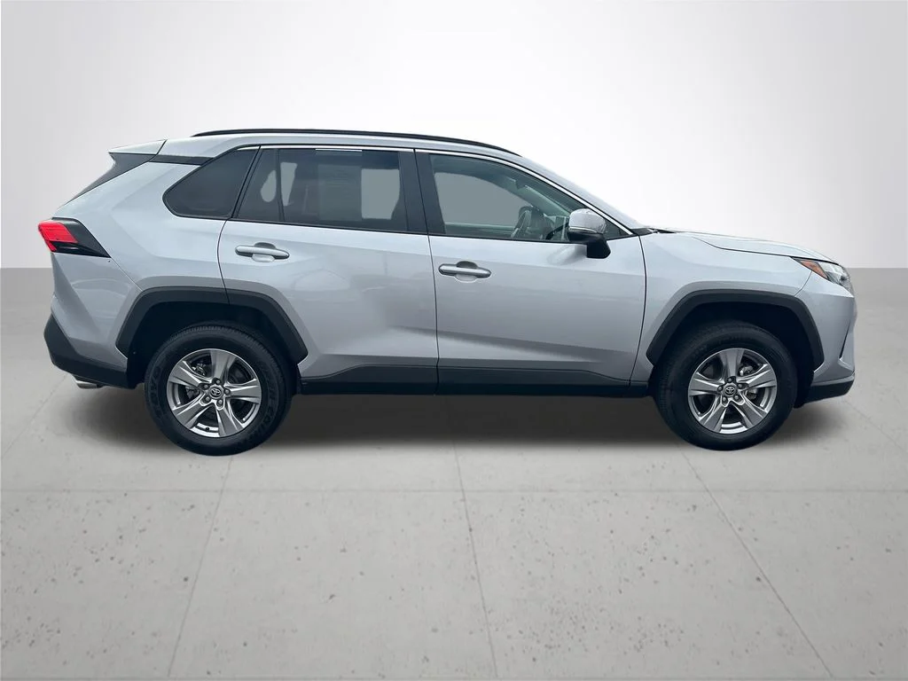 Used 2025 Silver Toyota XLE image 6