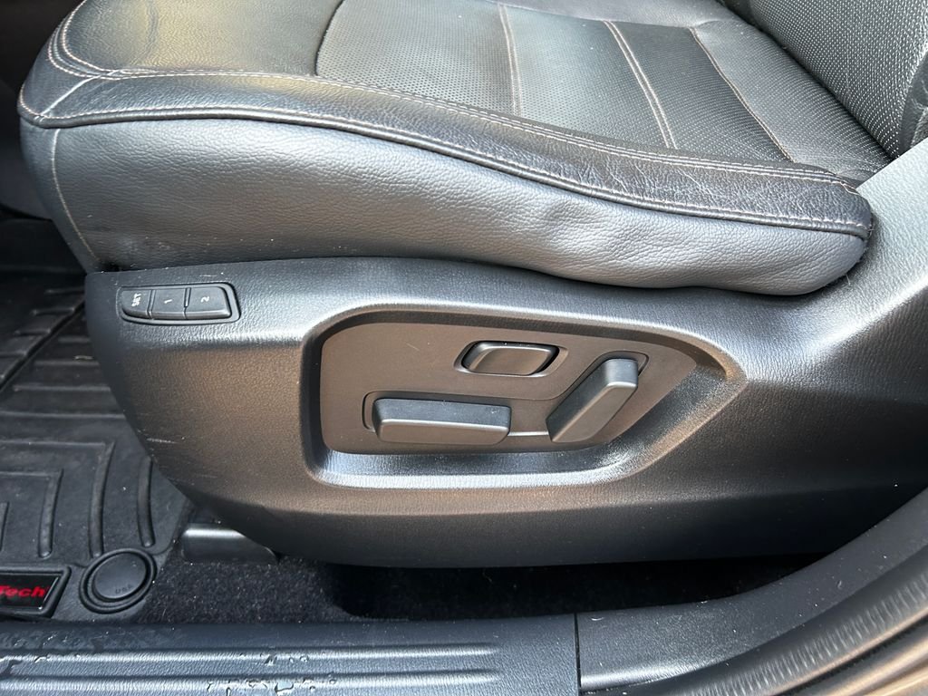 Used 2017 Machine Gray Mazda Grand Touring image 20