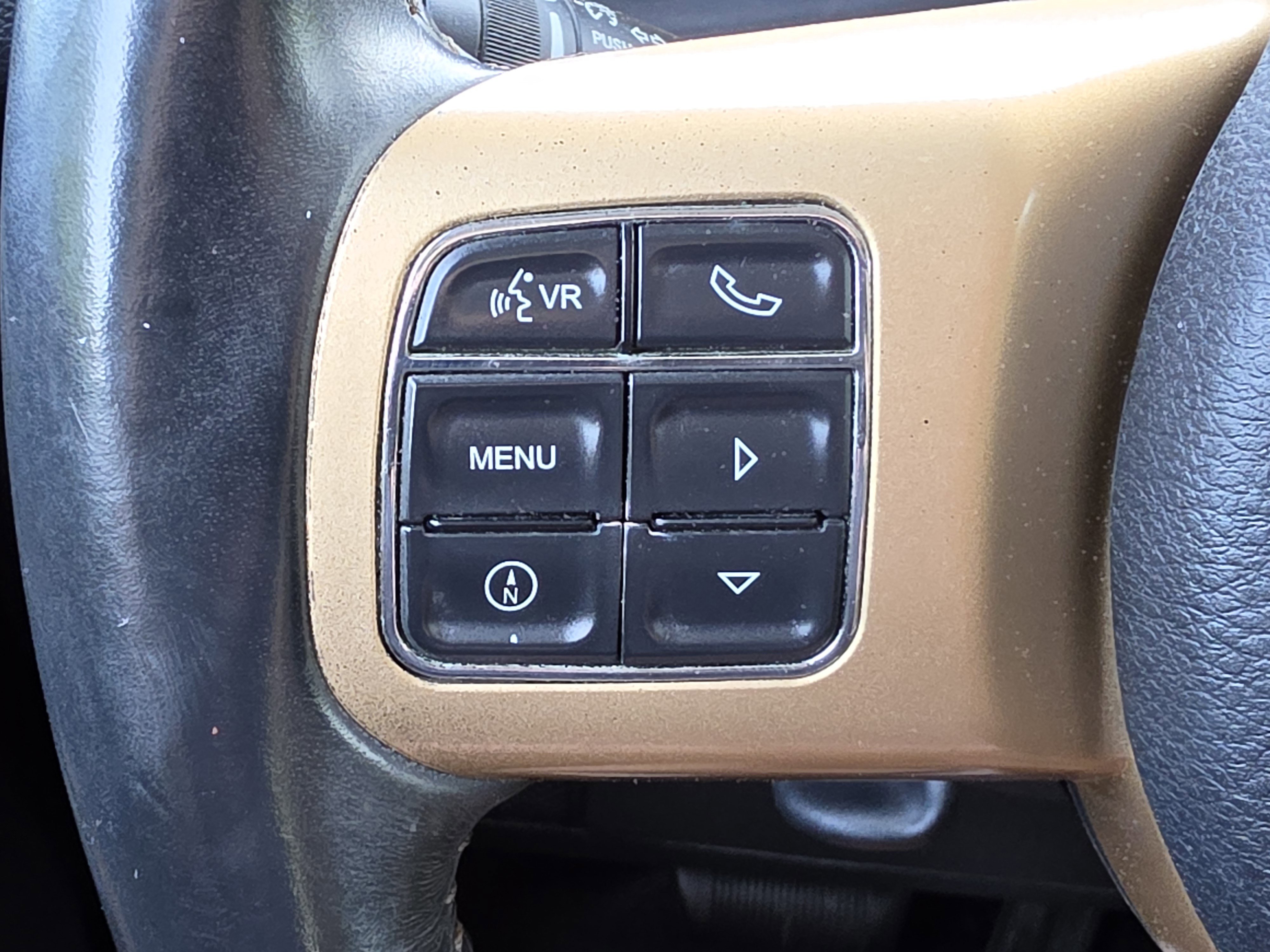 Used 2014 Black Clearcoat Jeep Dragon Edition image 13