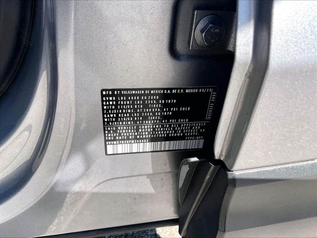 Used 2023 Silver Volkswagen 1.5T S image 35
