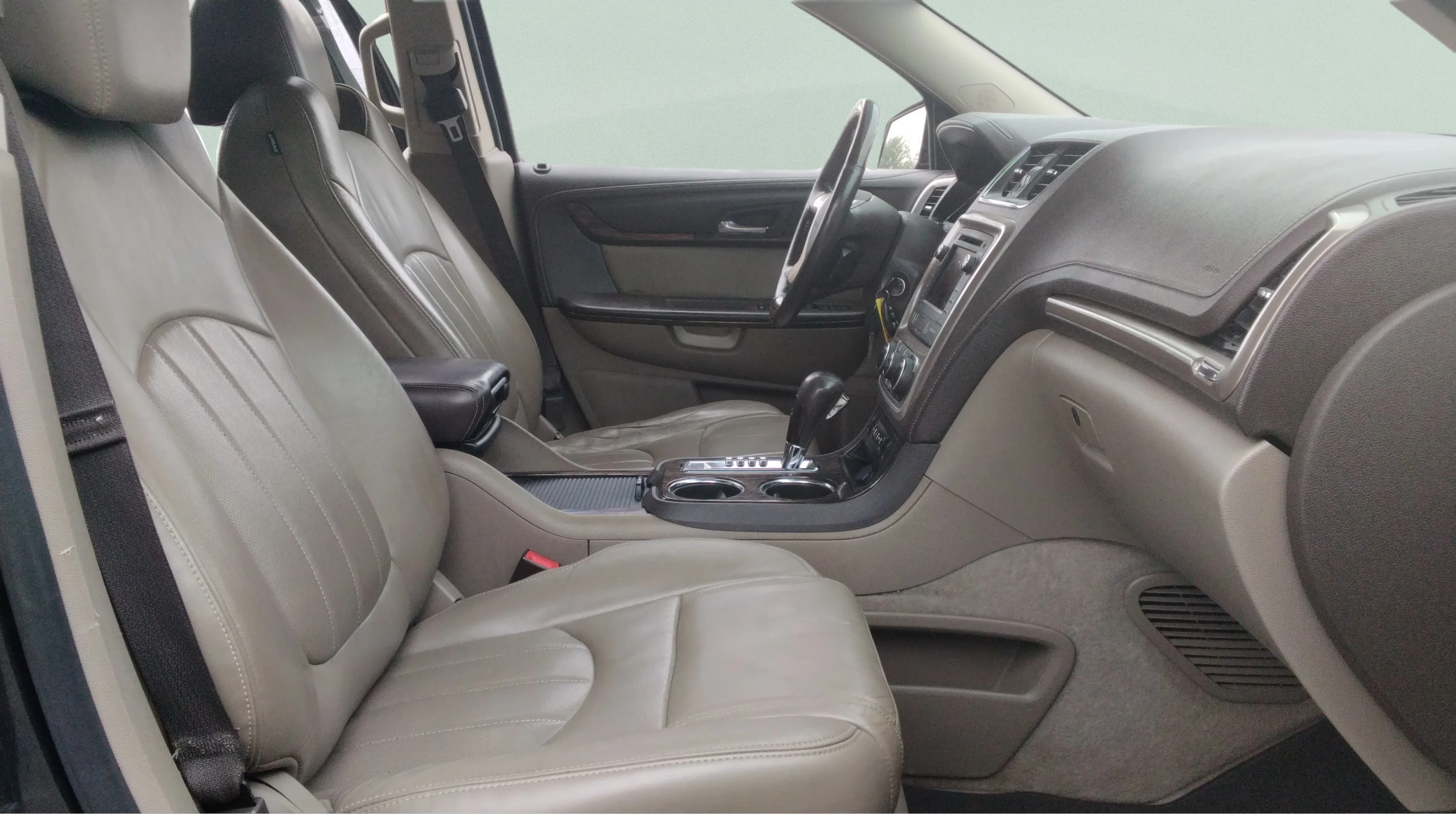 Used 2014 Gray Gmc DENALI image 11