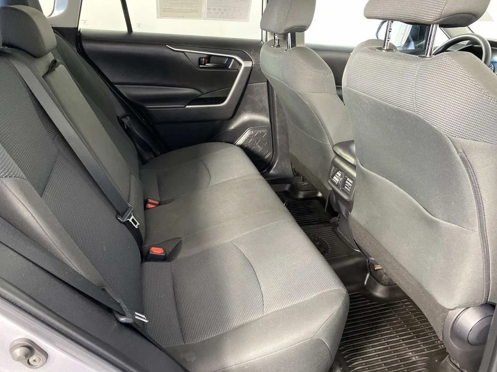 Used 2022 Silver Sky Metallic Toyota LE image 11