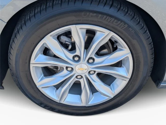Used 2024 Gray Chevrolet LT image 12