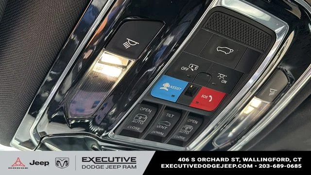 Used 2023 White Jeep Overland image 22