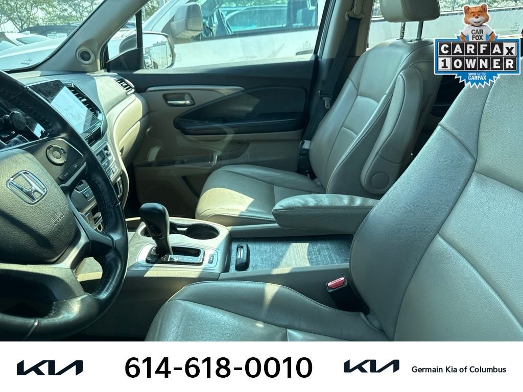 Used 2019 White Honda EX-L image 9