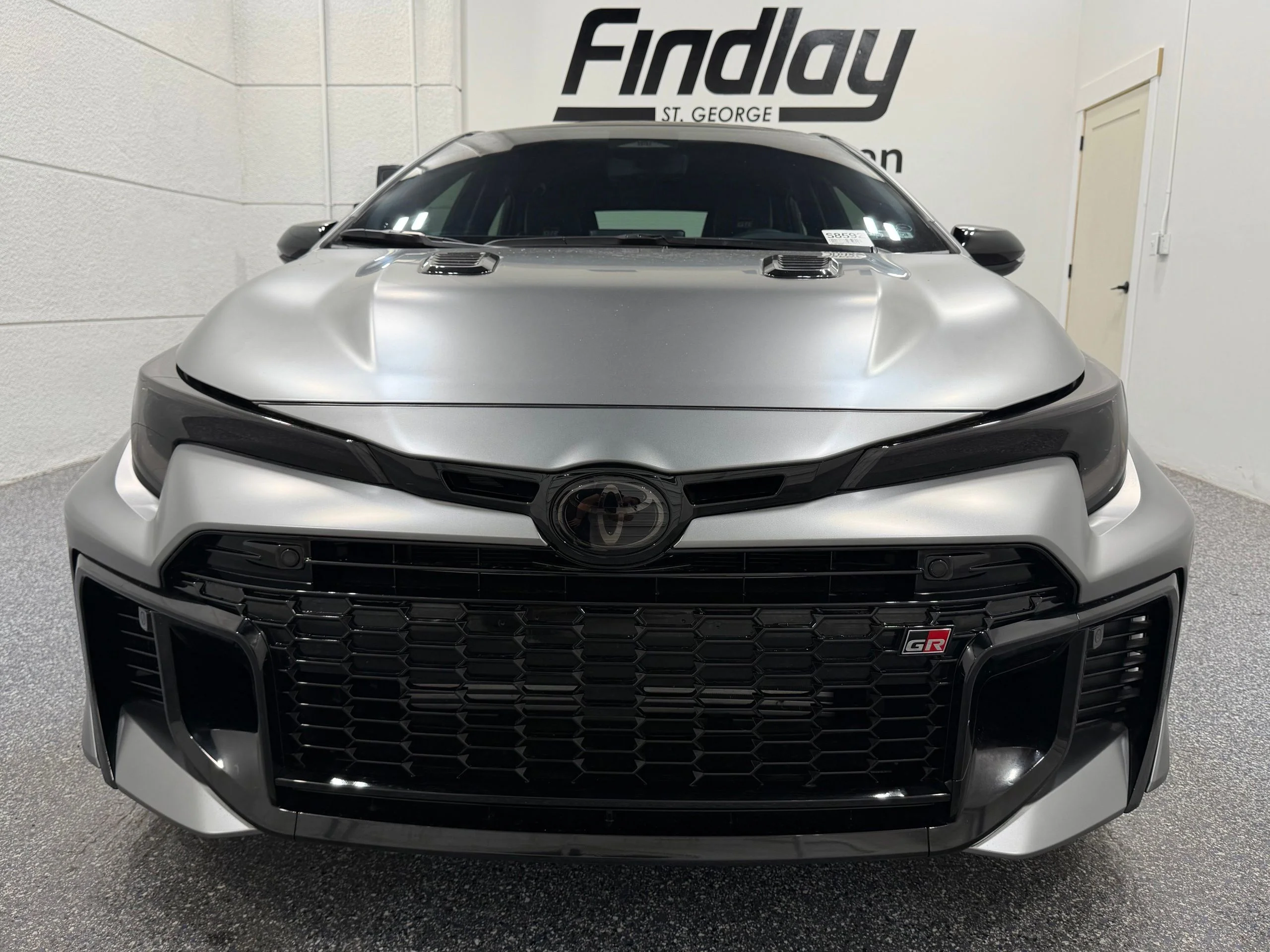 Used 2025 Gray Toyota Premium Plus image 10