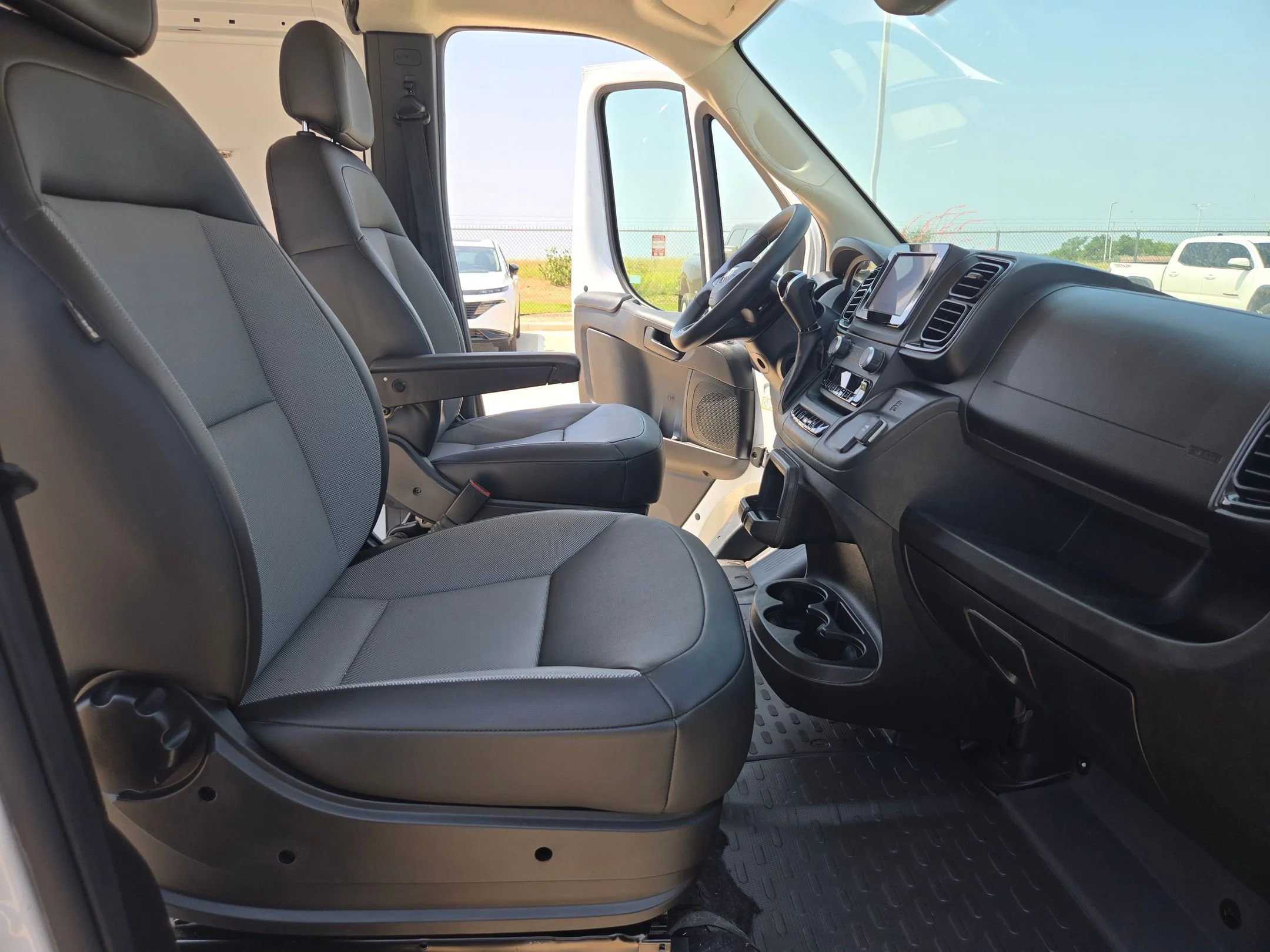 Used 2025 White Ram High Roof image 22
