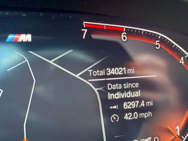 Used 2024 Gray BMW xDrive30i image 12