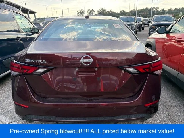 Used 2025 Red Nissan SV image 6