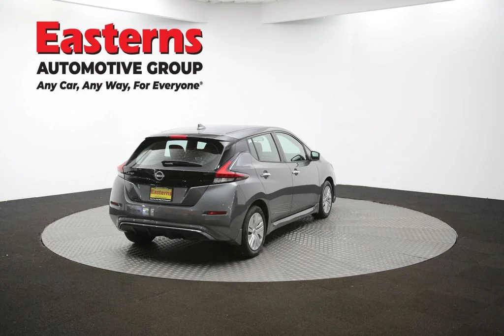 Used 2024 Gray Nissan S image 38