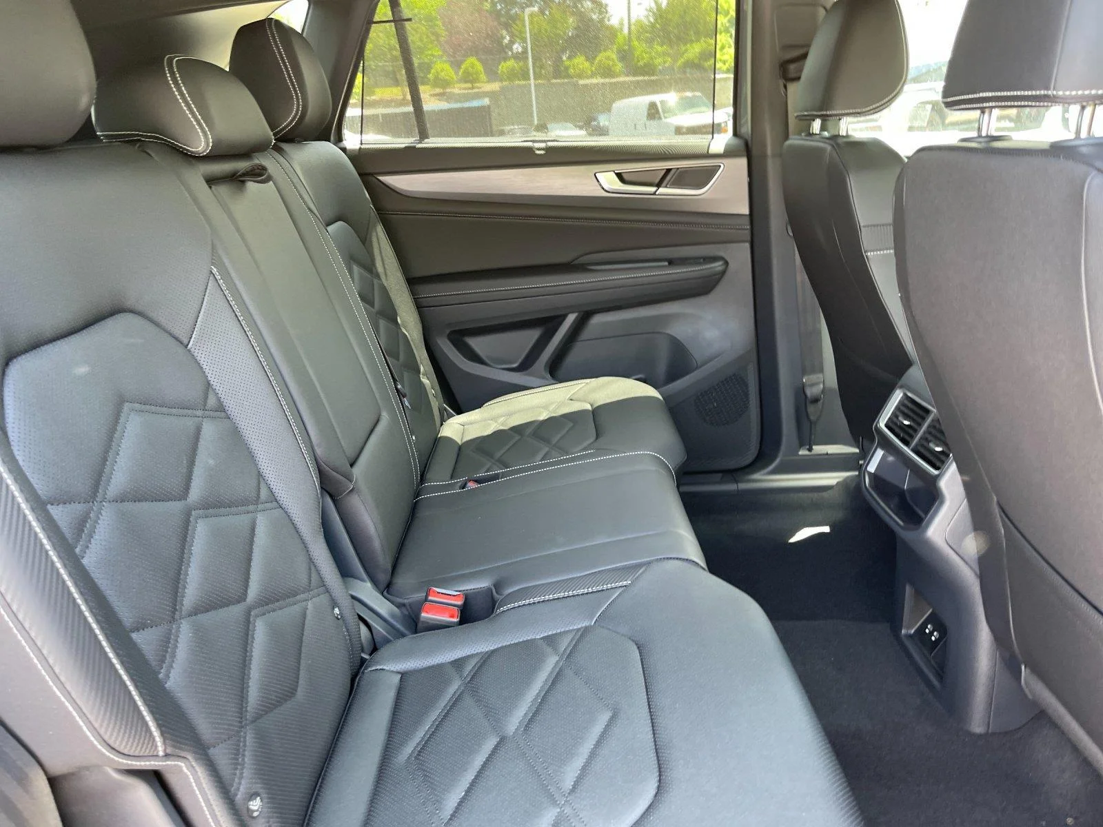 New 2026 Pure Gray Volkswagen 2.0T SE w/Technology image 36