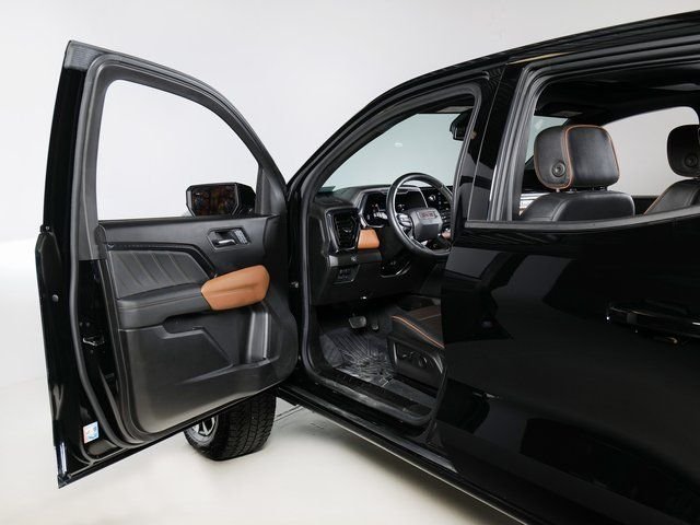Used 2024 Onyx Black GMC AT4 image 24