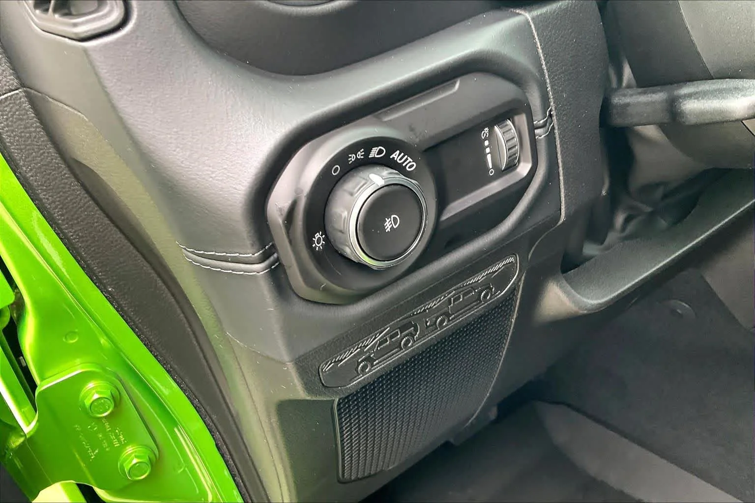 New 2026 Mojito Clear-Coat Exterior Paint Jeep Sahara image 18