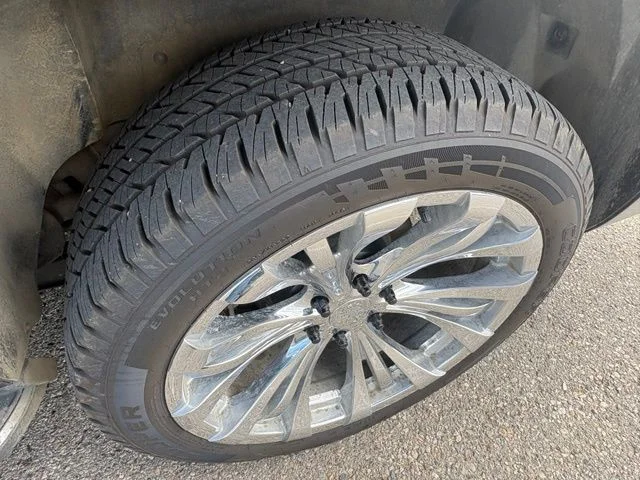 Used 2007 Black Raven Cadillac Base image 13