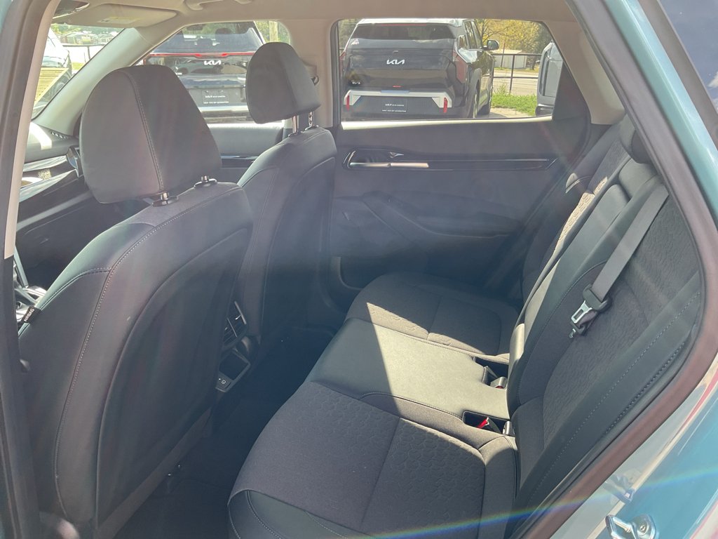 Used 2024 Pluton Blue/Black Roof Kia S image 19