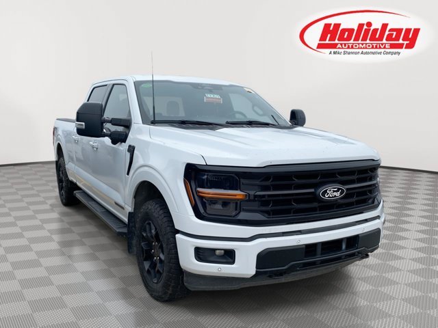 Used 2024 Oxford White Ford XLT image 1
