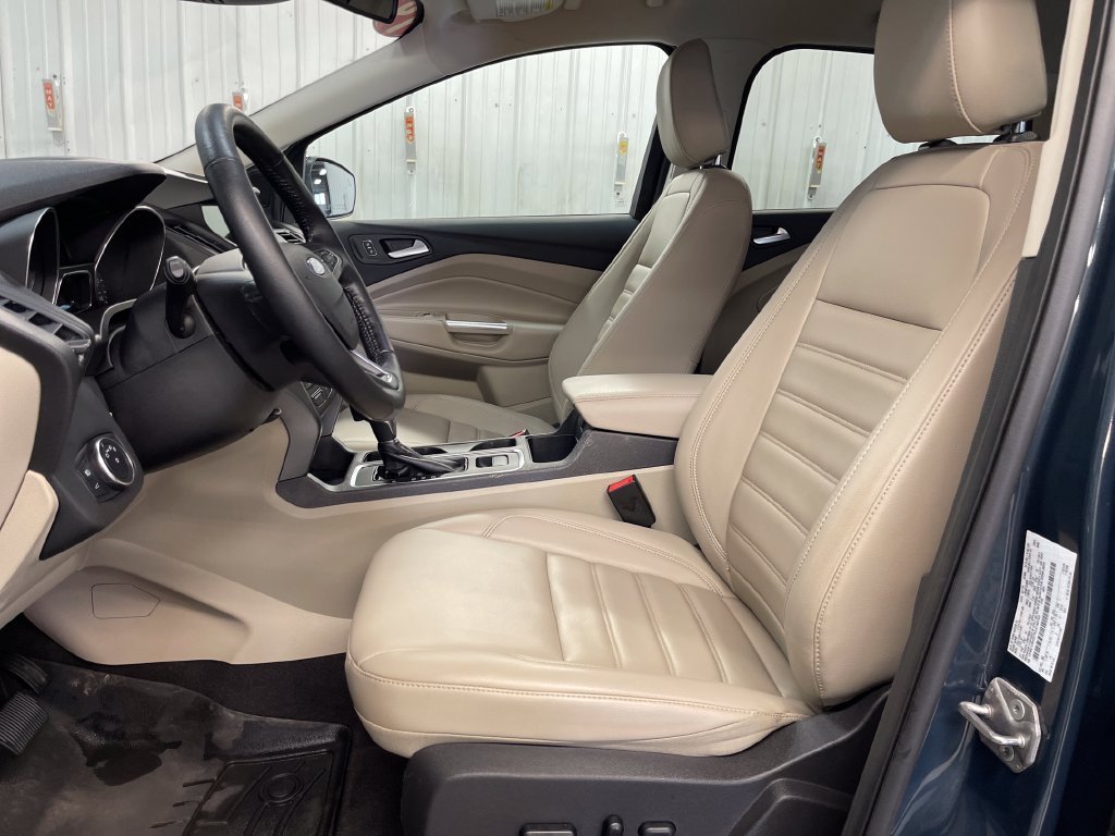 Used 2019 Green Ford SEL image 14