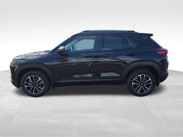 New 2026 Mosaic Black Metallic Chevrolet LT image 2