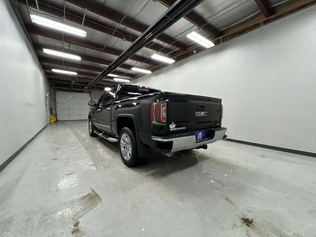 Used 2018 Black GMC SLT image 6