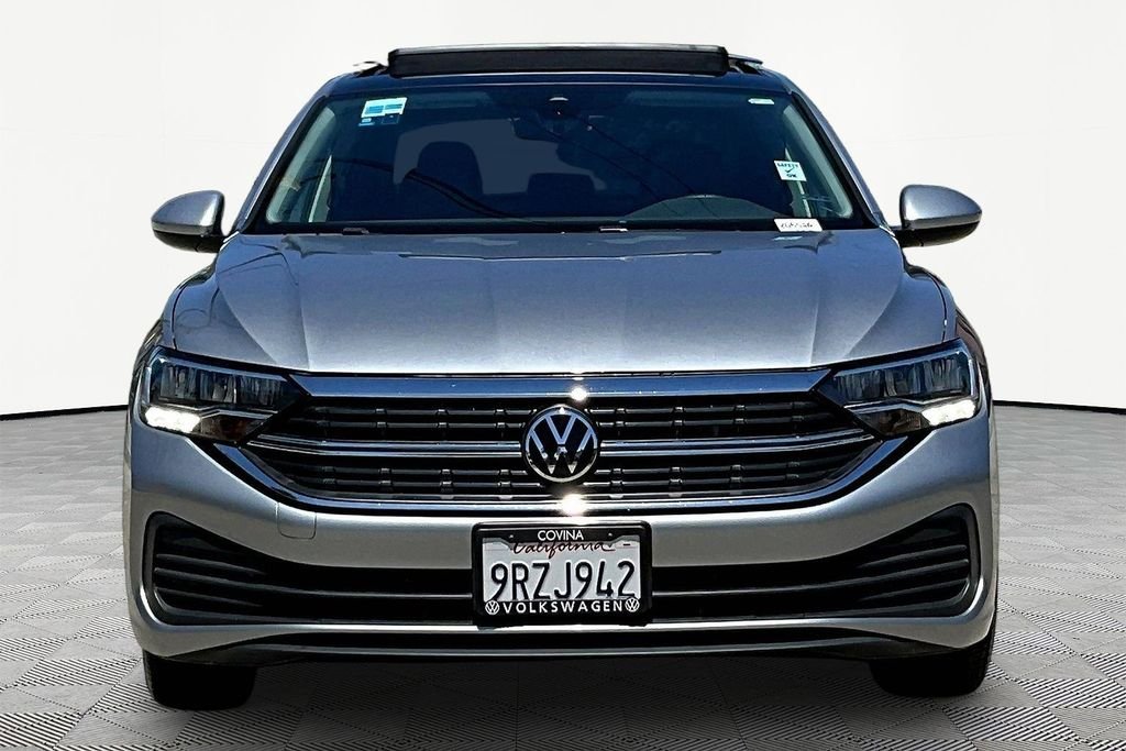 3VW7M7BU8RM097399