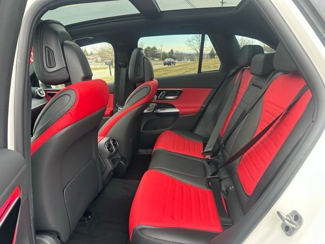 New 2026 Polar White Mercedes-Benz GLC 300 image 18