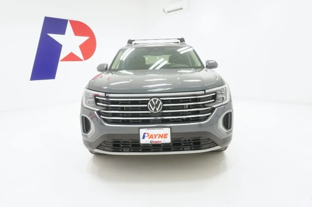 New 2026 Pure Gray Volkswagen 2.0T SE w/Technology image 2