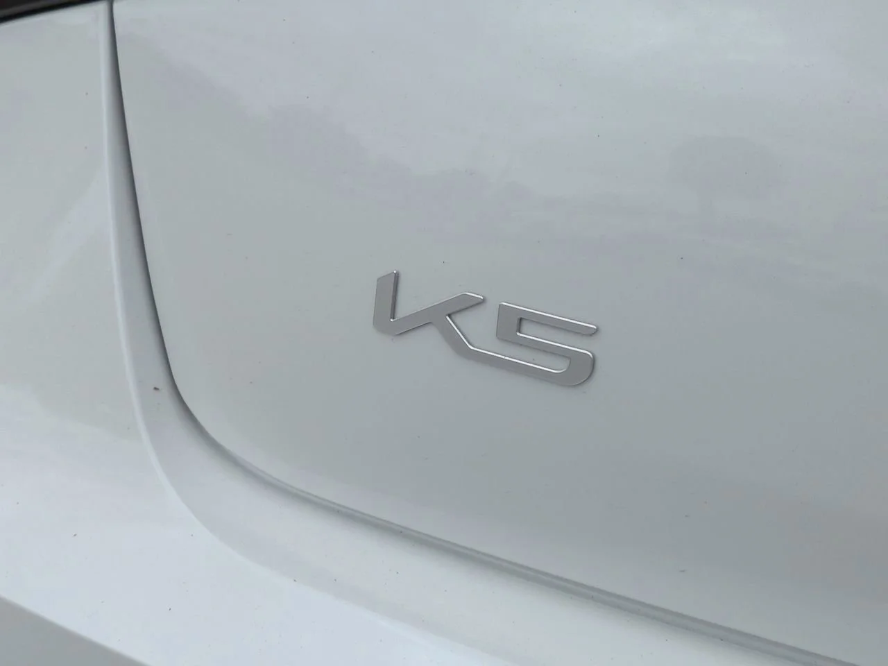 New 2026 Snow White Pearl Kia GT-Line image 13