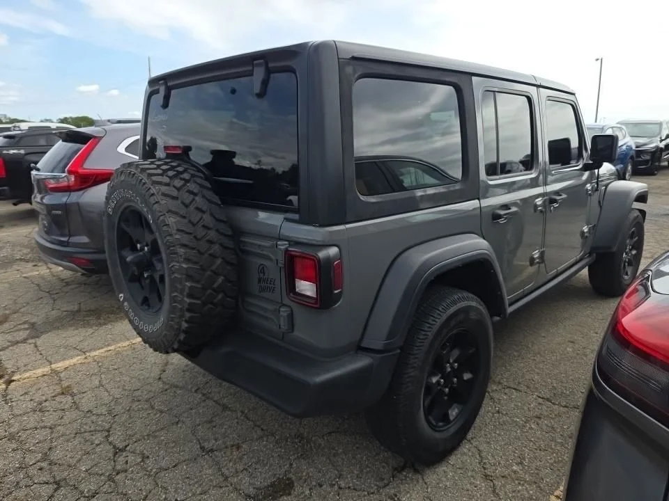Used 2021 Gray Jeep Unlimited Willys image 2