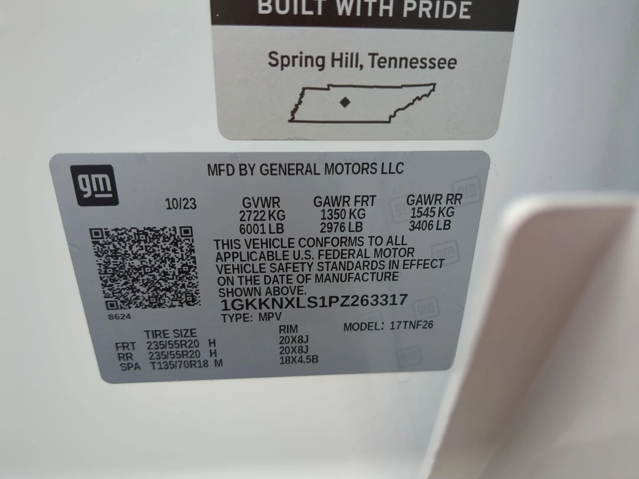 Used 2023 Summit White GMC Denali image 33