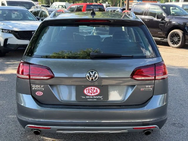 Used 2018 Gray Volkswagen TSI SE image 9