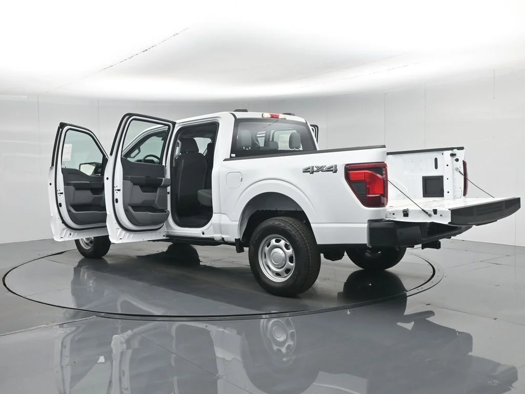 New 2026 Oxford White Ford XL image 31
