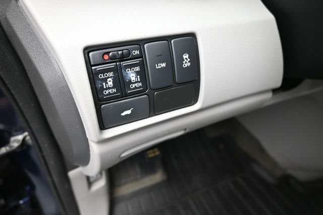 Used 2015 Obsidian Blue Pearl Honda EX-L image 13
