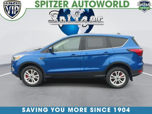 Used 2019 Blue Ford SE image 6