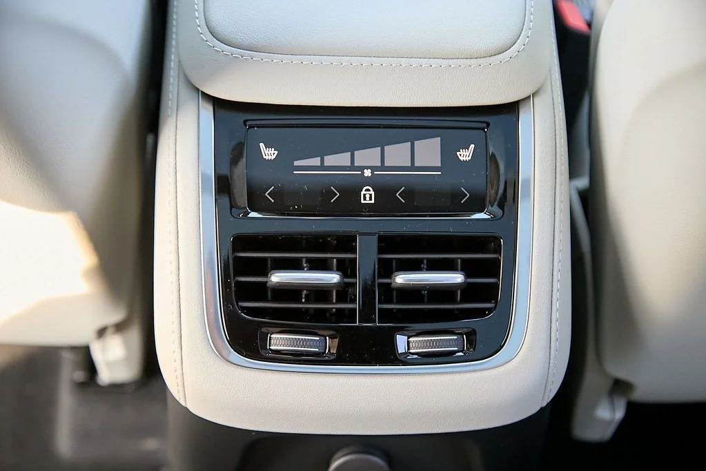 New 2026 Denim Blue Volvo Ultra image 25
