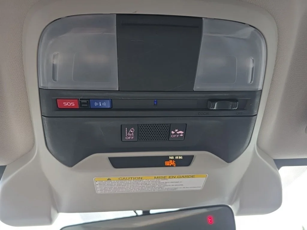 Used 2019 Dark Gray Metallic Subaru 2.0i Premium image 22