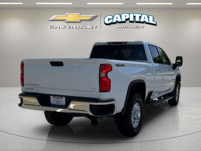 Used 2024 Summit White Chevrolet LTZ image 7
