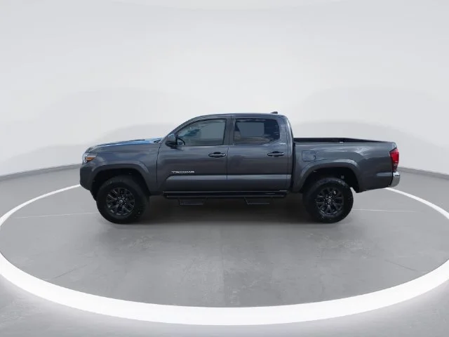Used 2021 Gray Toyota SR5 image 5