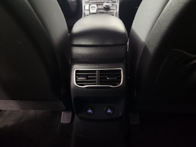 Used 2023 Gray Hyundai SEL image 19