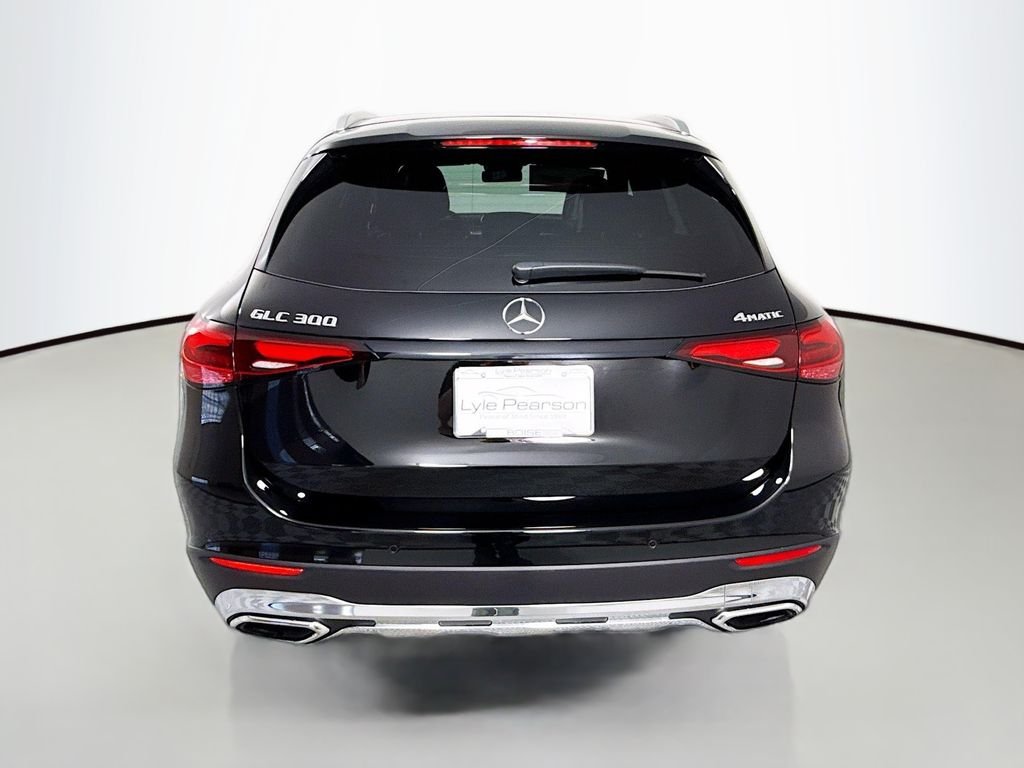 New 2026 Black Mercedes-Benz GLC 300 image 26
