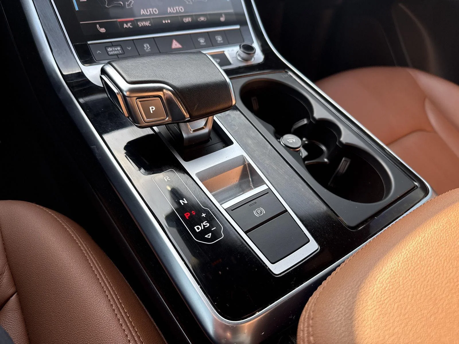 Used 2023 Glacier White Metallic Audi Premium image 21