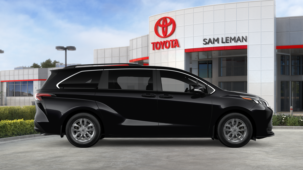New 2026 Midnight Black Metallic Toyota LE image 25