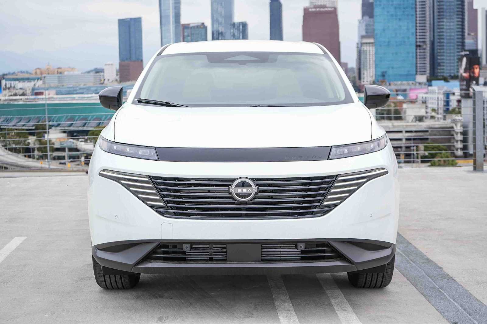 New 2026 Everest White Pearl TriCoat Nissan SV image 2