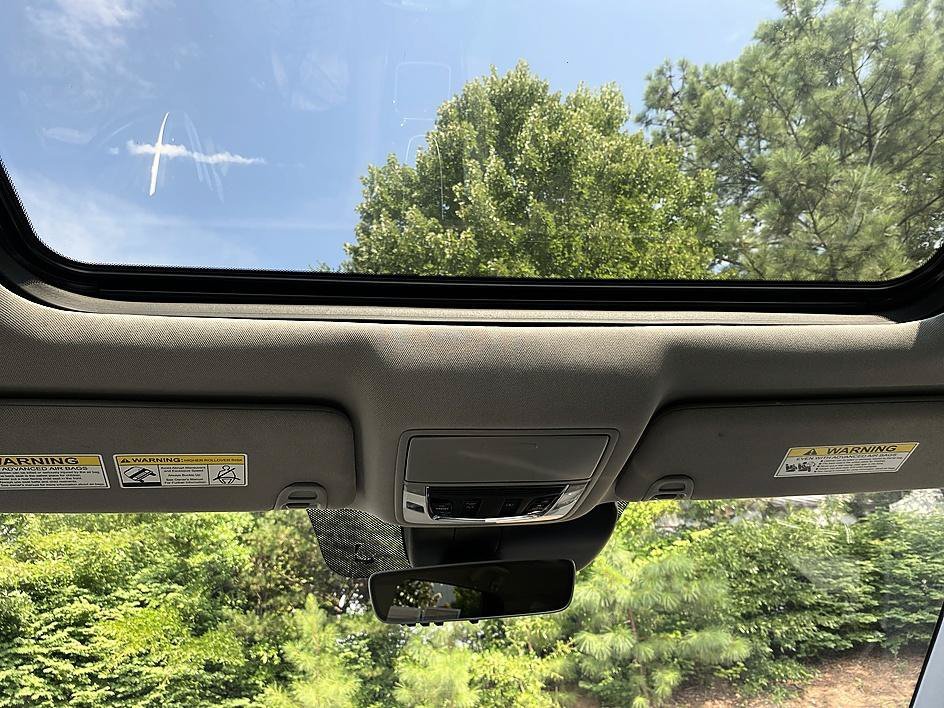 Used 2019 Silver Acura w/Technology Pkg image 23