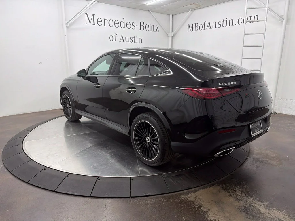 New 2027 Black Mercedes-Benz GLC 300 Coupe image 5